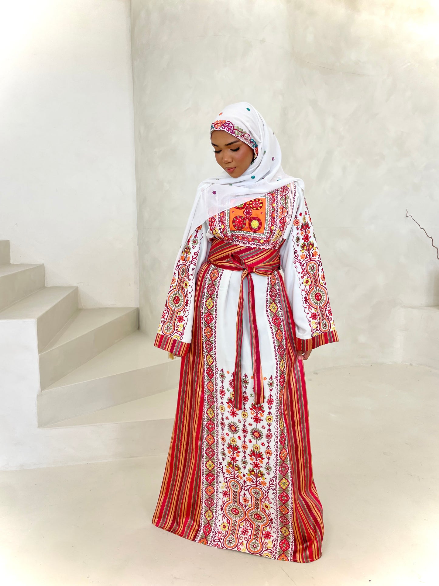 Our Fatima Thobe